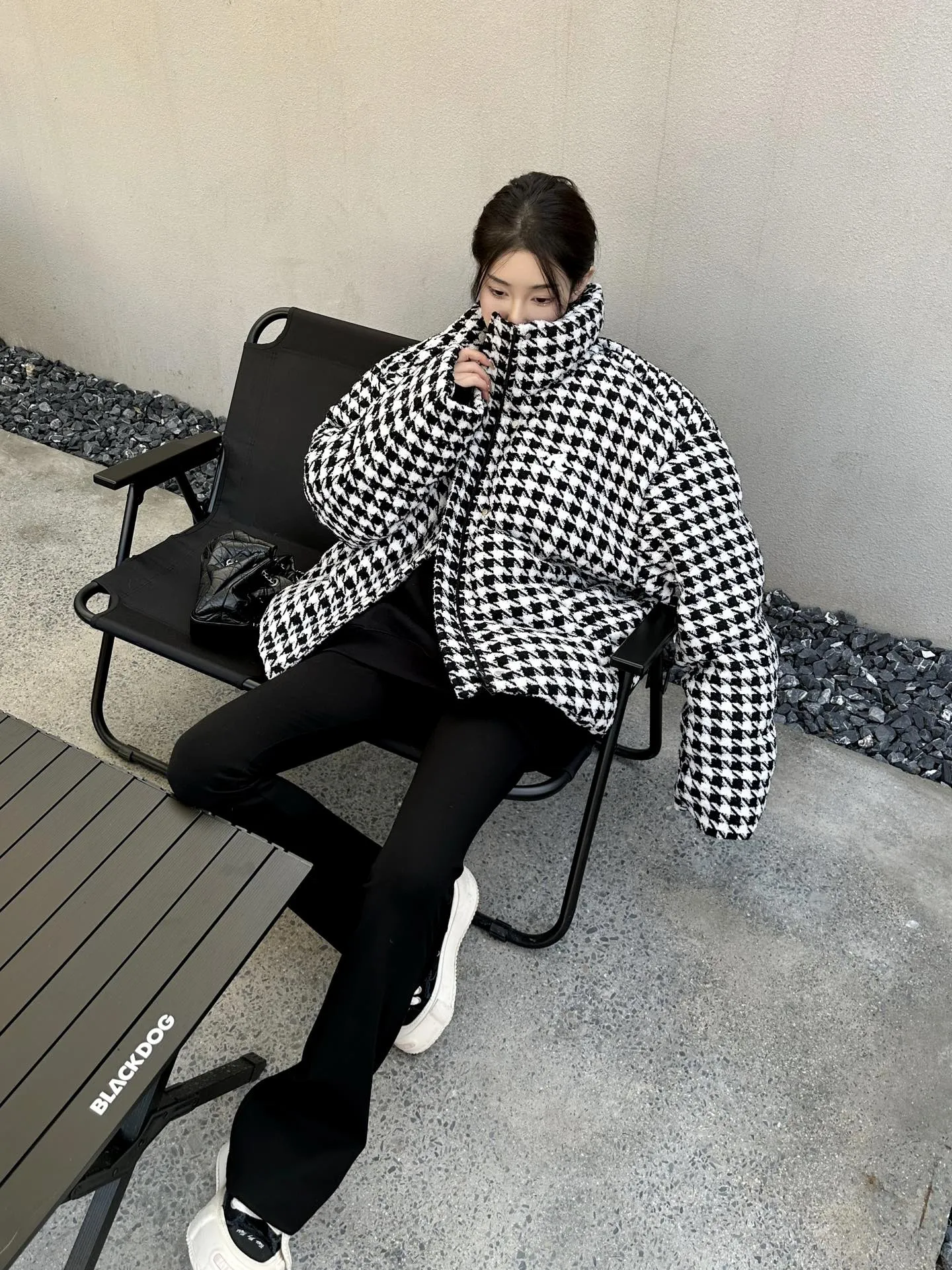 AINTSHY Black&White Plaid Down Jacket