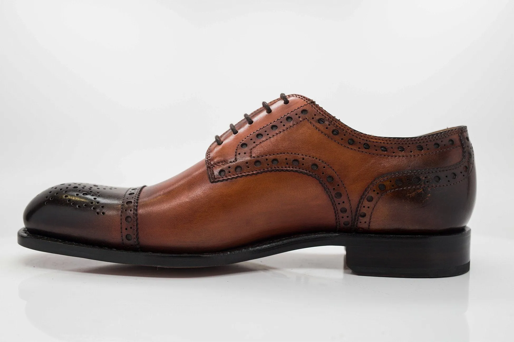 Burnished Calfskin Lace-Up Oxford Caramel