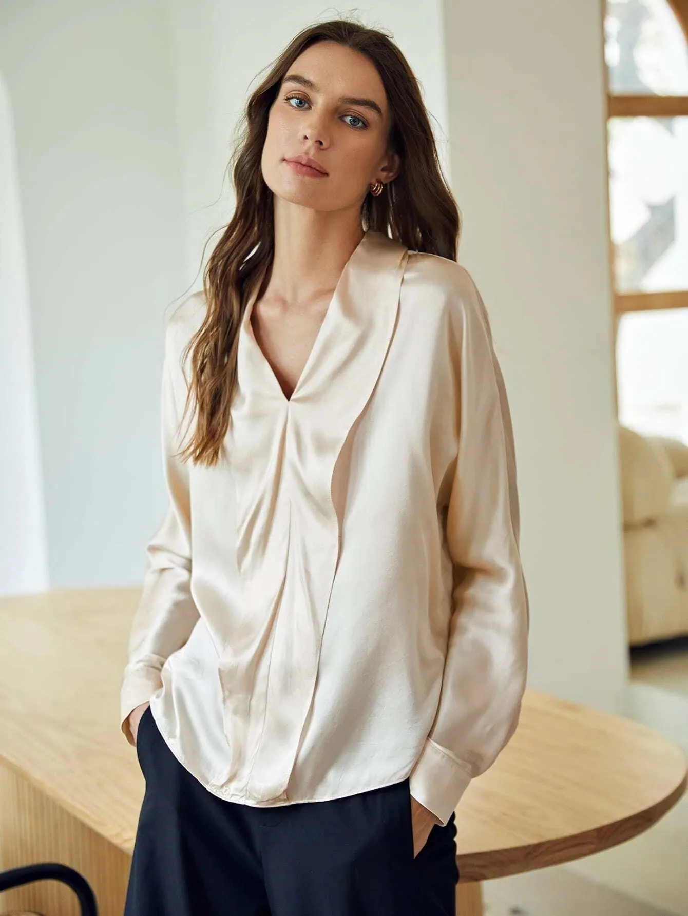 Classic  V Neck Silk Shirt Long Sleeves Silk Top Silk Blouse for Women