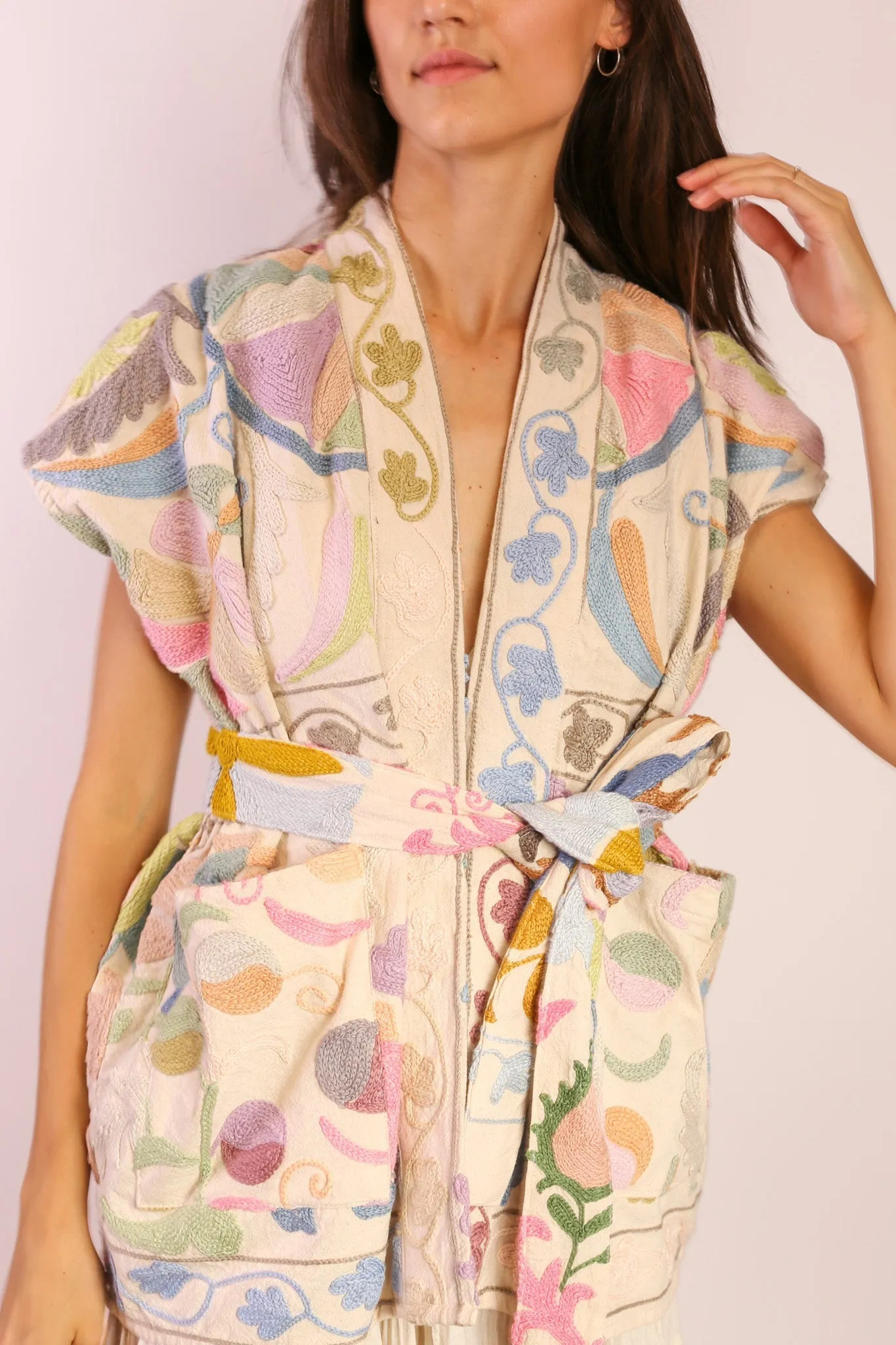 EMBROIDERED VEST ZEYNEP