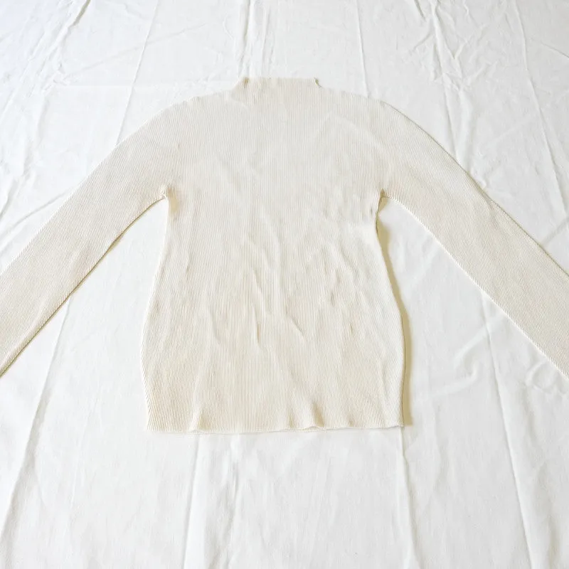 high neck longsleeve top