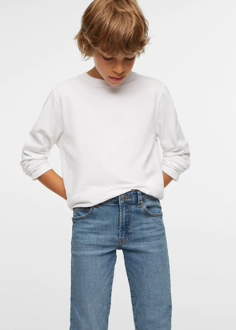 Slim-fit jeans