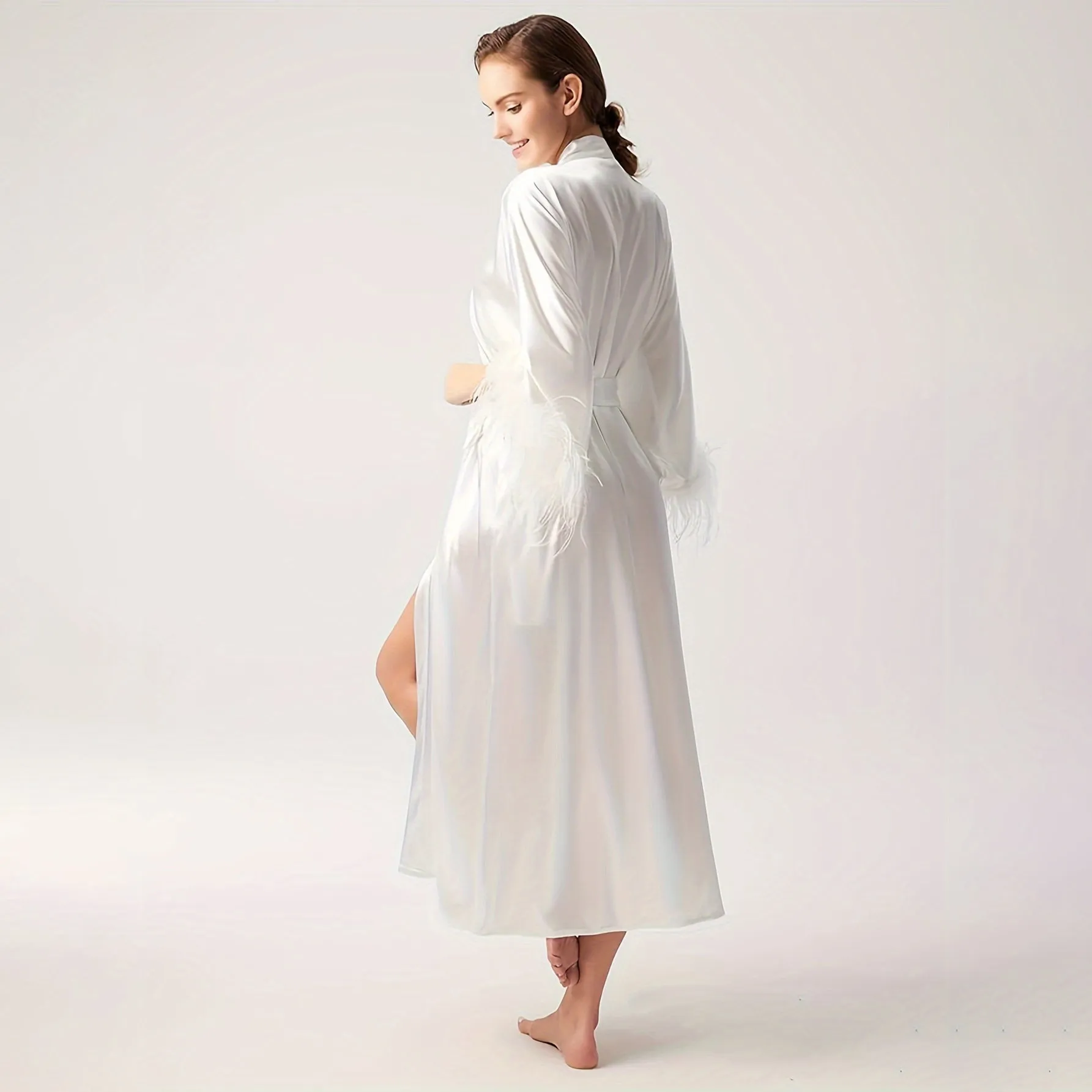 White Bridal pure Silk Kimono Robes with Ostrich Feather Mulberry Silk Robe